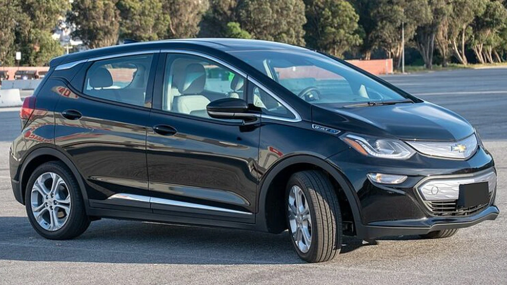 800px-2019_Chevrolet_Bolt_EV_-_April_2019_2777-774×420