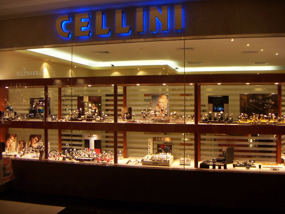 bijuterii-penale-evaziune-de-250-000-de-euro-la-celebrul-lant-de