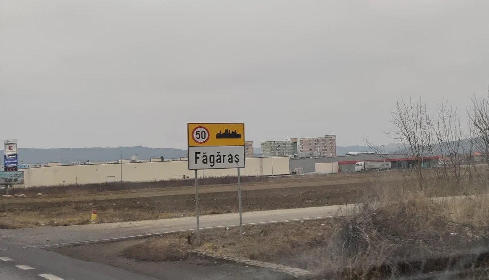 e497cabea992e1ef2347f39e0b8d879c