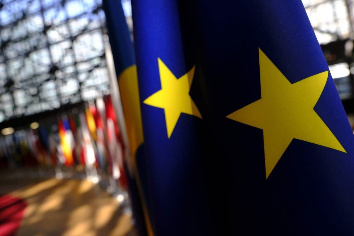 f193f105-9022-4e4e-a08f-adc4bfef92c1